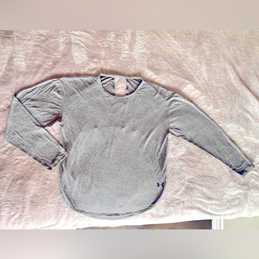 Women AU Tech Twist long sleeve